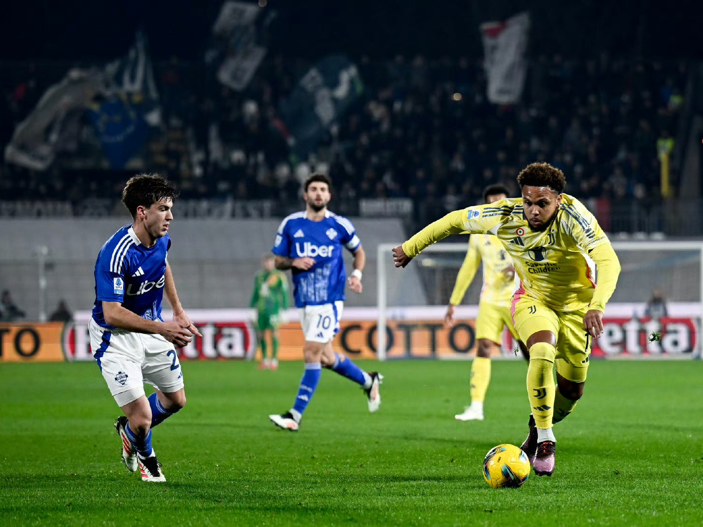 开云体育网站-今夜尤文图斯备战欧冠，豪取连胜细节曝光，管理层满意，心理建设被强调