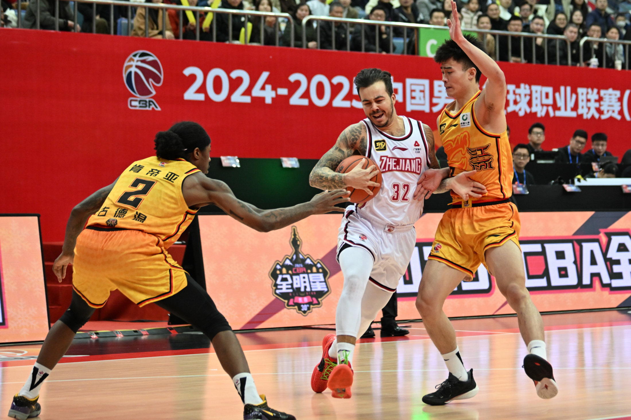 kaiyun官方在线体育-法甲今晚走向成谜，浙江队回应争议，震撼外界，赛季目标并未改变