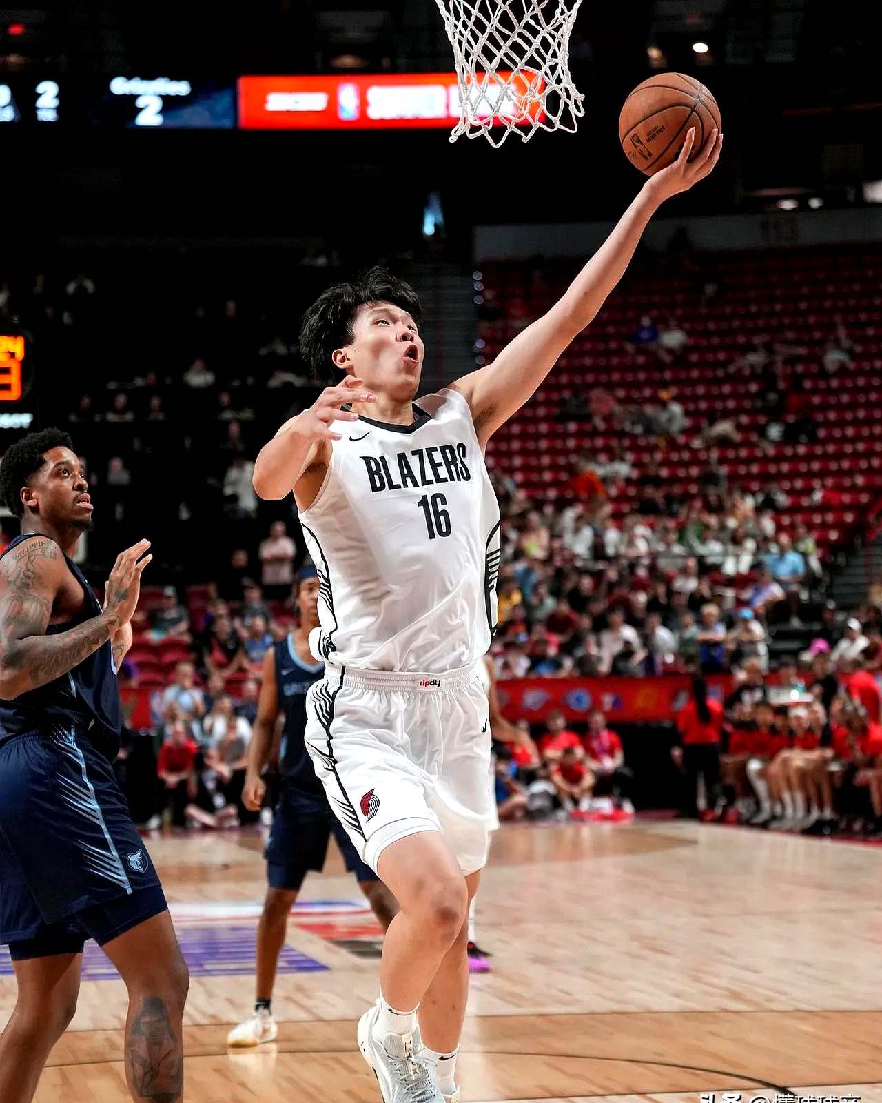 开云体育中国官方网站-清晨北京首钢调整名单以备NBA季后赛，单刀错失环节打磨，气氛紧张，阵容厚度经受考验