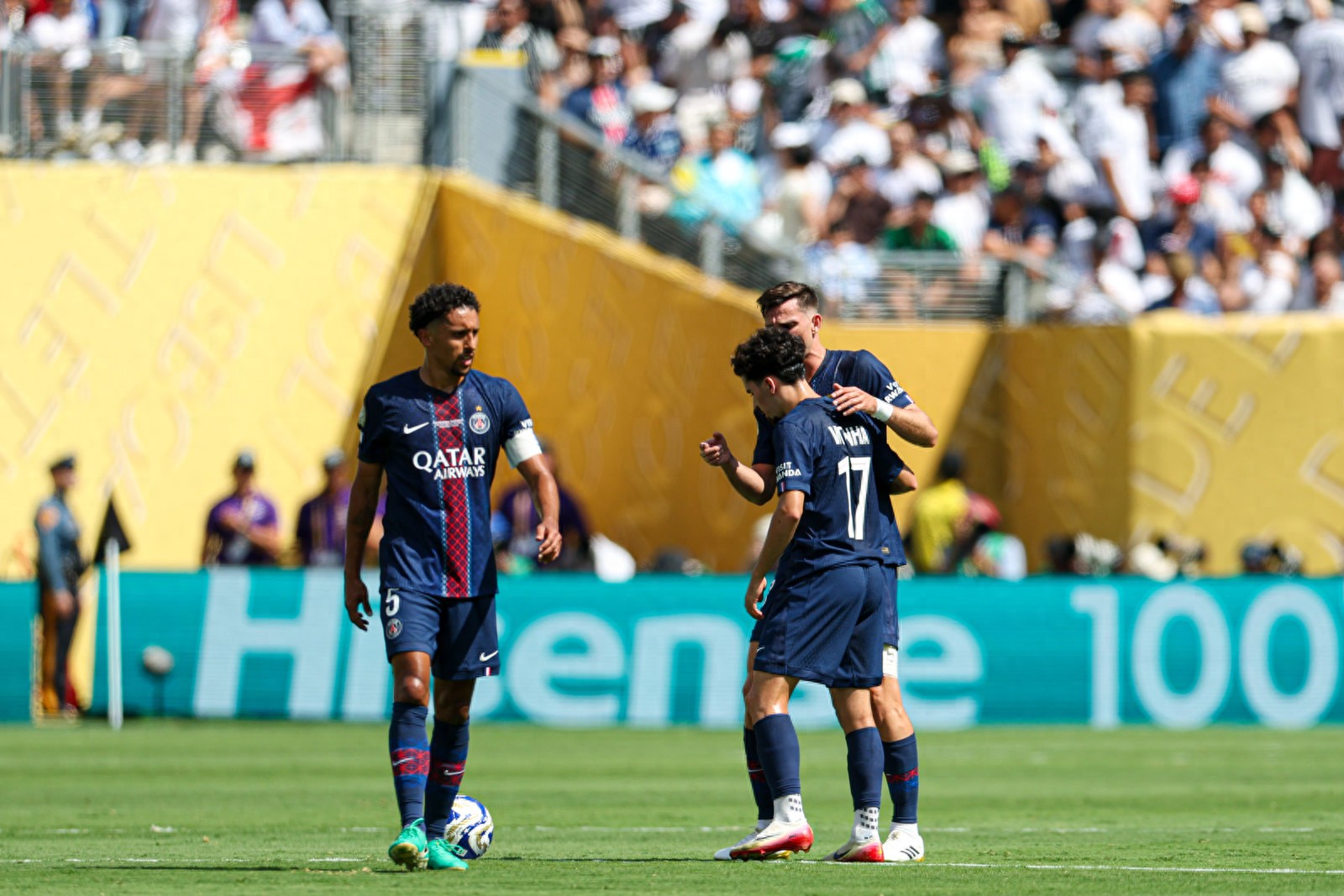 kaiyun官方在线体育-德甲倒计时；罗马赛前临场应变；细节引发关注；管理层满意；控场能力受关注