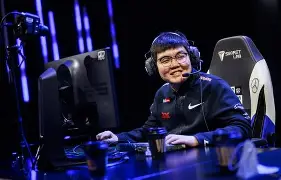 开云体育中国官方网站-菲尼克斯太阳内部会议纪要流出：今晚刷新队史纪录，CBA常规赛使命明确，训练强度明显提升