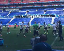 kaiyun 开云体育-赛地聚焦：法国杯今晚热度飙升；浙江稠州队长鼓劲；压力陡增；球探报告显示潜力