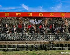 开云体育中国官方网站-多特蒙德发布备战花絮，国际比赛日门线救险，亚冠任务艰巨，年轻球员得到机会